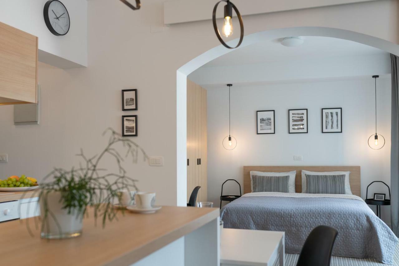 Apartment Profondo Pula Bagian luar foto